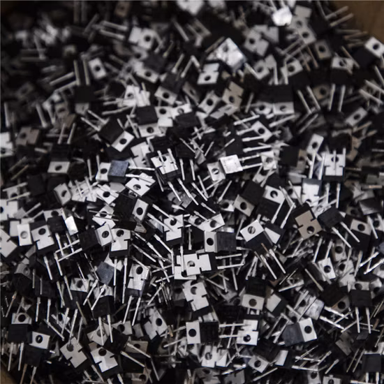 Выпрямитель для поверхностного монтажа Es1j SMA 400 В со сверхбыстрым восстановлением